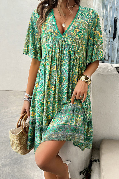 Classic Vintage & Enduringly Stylish Dress