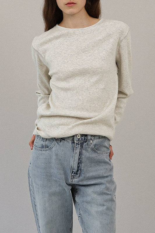 Effortlessly Elegant Top with a Timeless Design