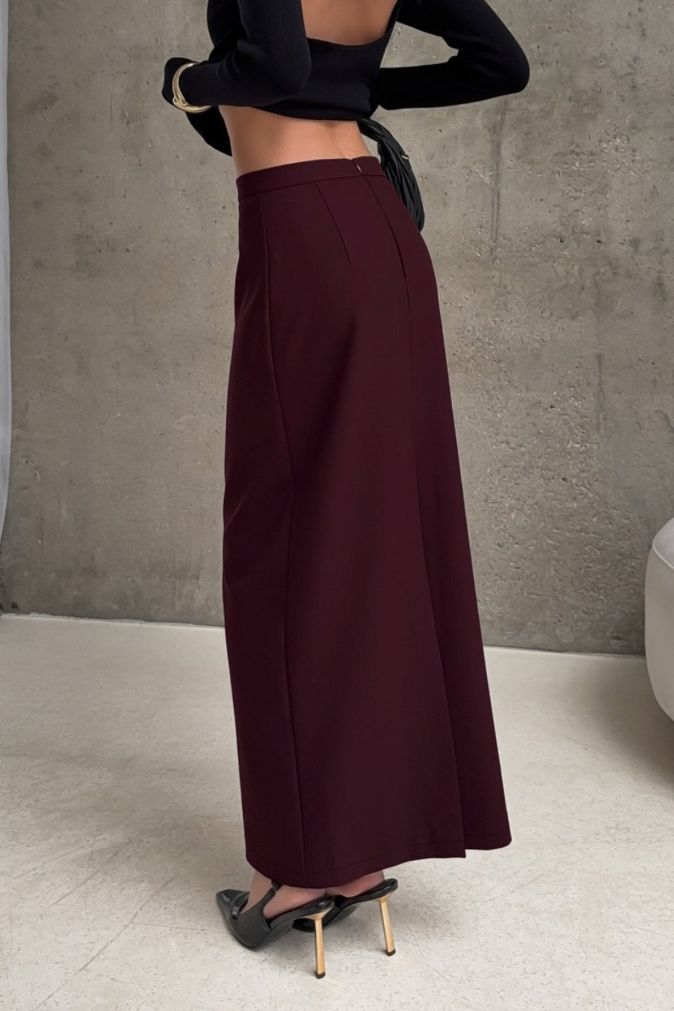 Beautifully Finished Garment in a Timeless Design