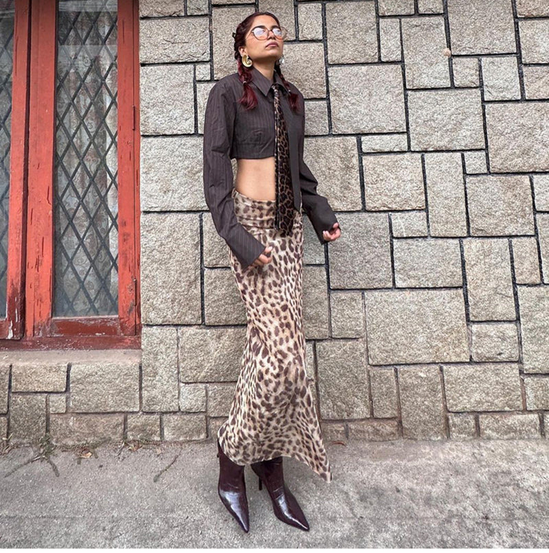 Classic Vintage Garment with a Flattering Fit