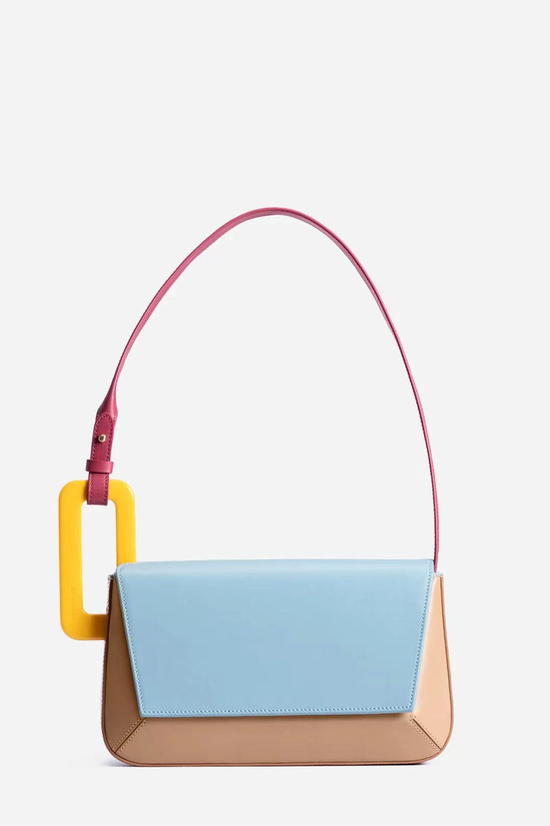 Classic Vintage Bag with a Flattering Fit