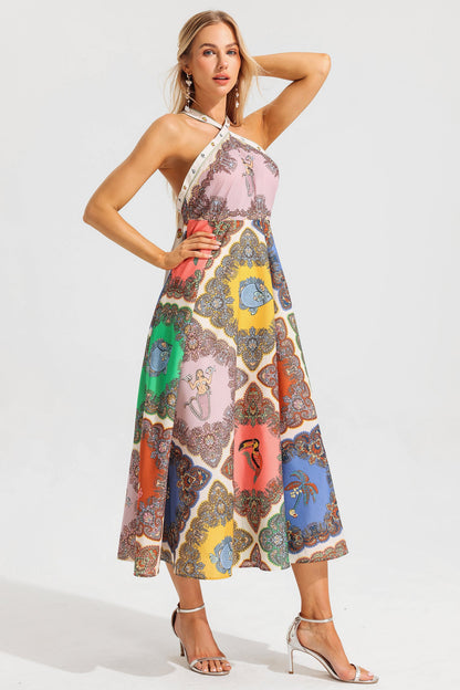 Sophisticated Dress with a Clean Classic Look