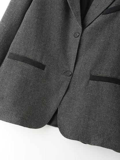 Classic Vintage Garment with a Flattering Fit