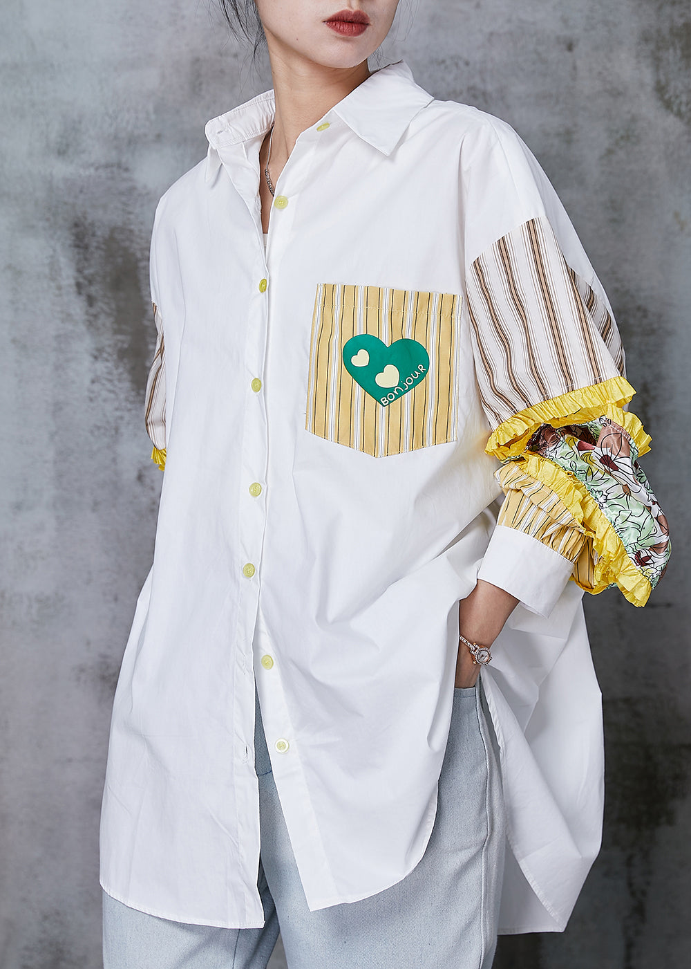 Well Tailored Blouse with a Graceful Silhouette