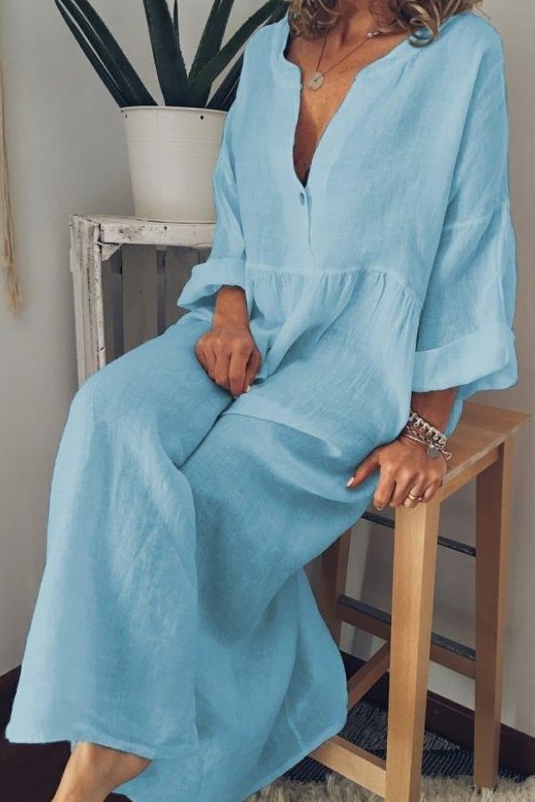 Beautifully Crafted Dress in a Classic Style