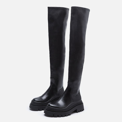 Beautifully Finished Boots in a Timeless Design
