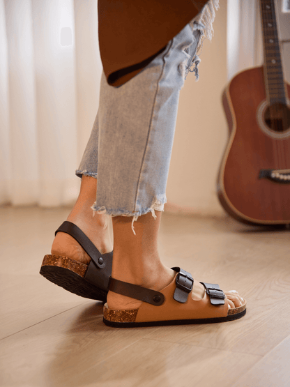 Effortlessly Elegant Garment with a Timeless Design