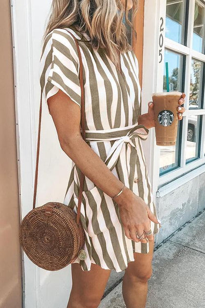 Sophisticated Dress with a Clean Classic Look