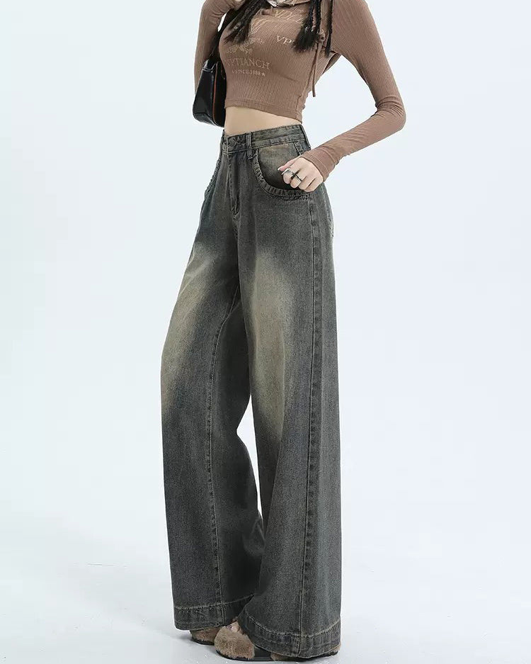 Gracefully Styled Garment for Any Occasion