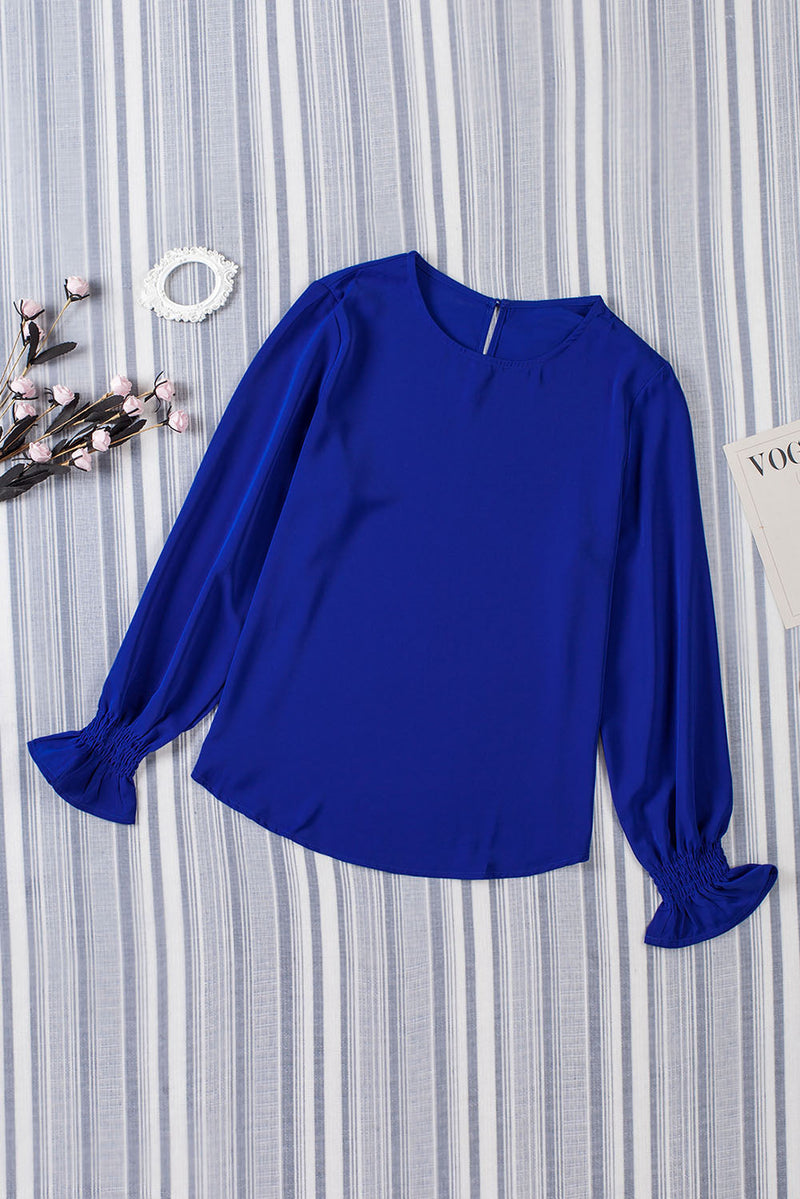 Effortlessly Elegant Pullover with a Timeless Design