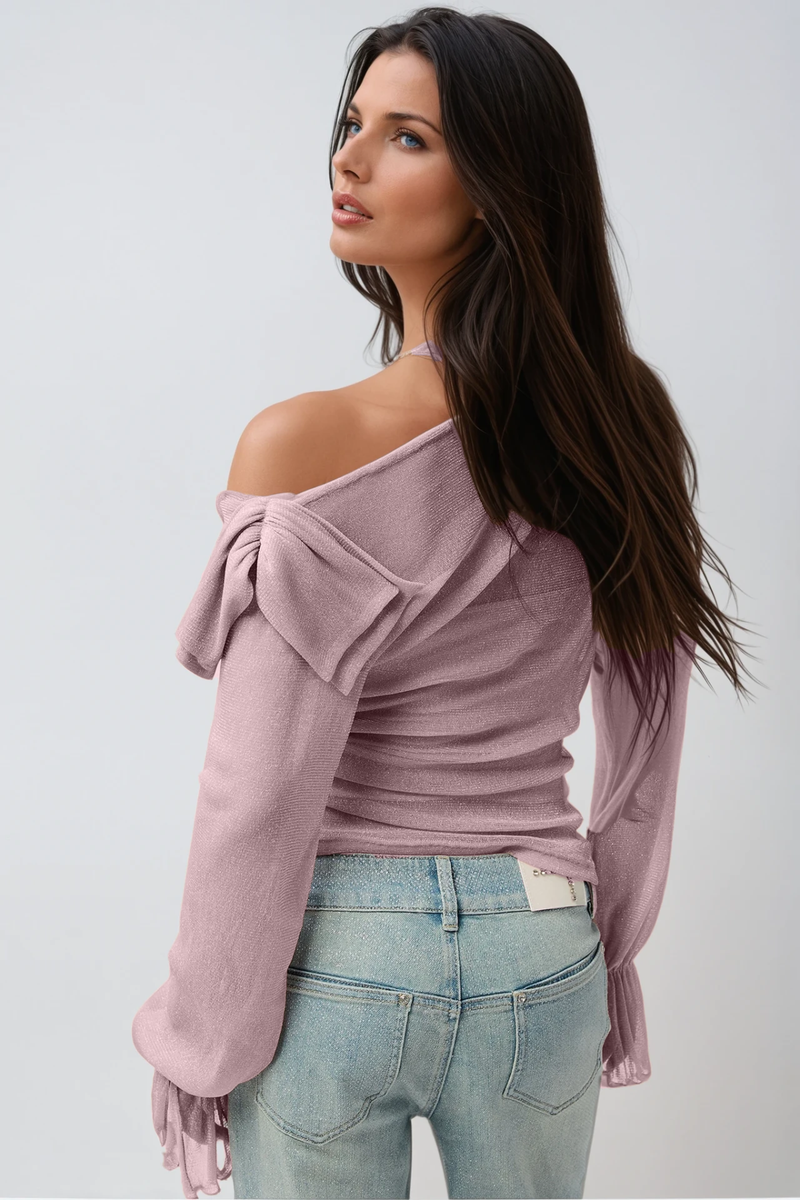 Effortlessly Elegant Top with a Timeless Design