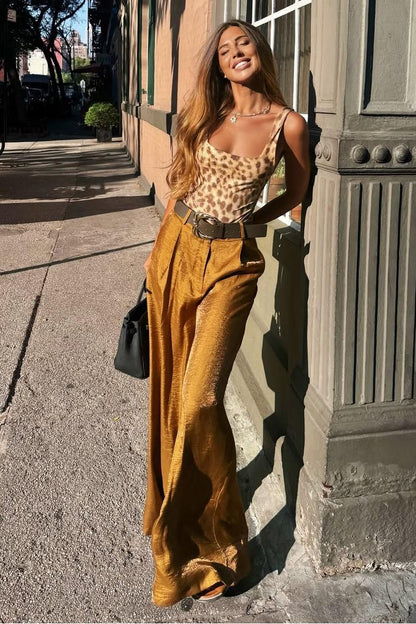 Polished Pants with an Effortless Classic Look