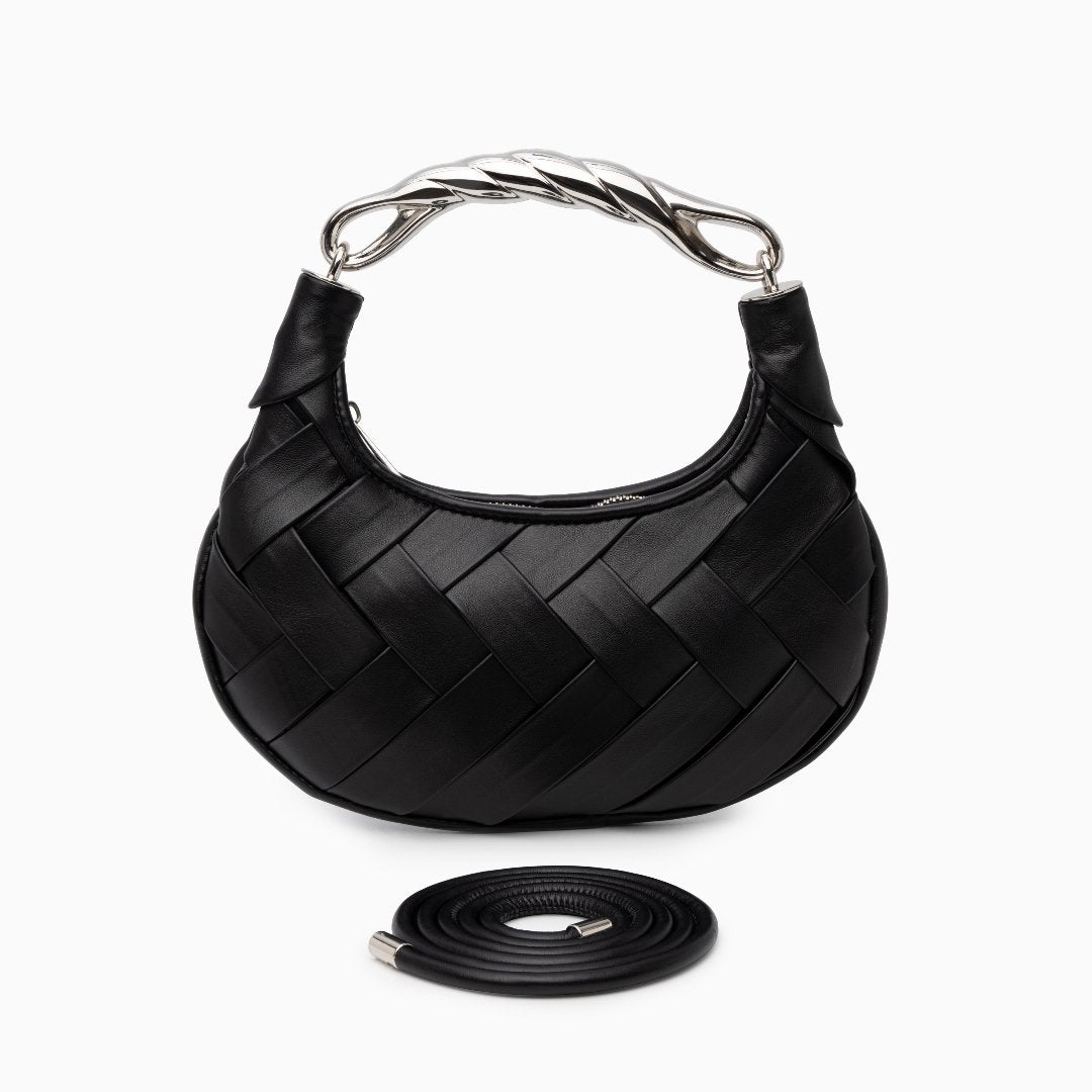 Well Tailored Bag with a Graceful Silhouette