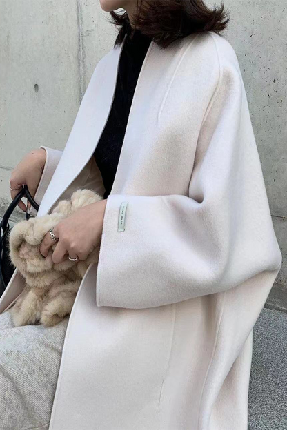 Elegantly Styled Cardigan for Everyday Wear