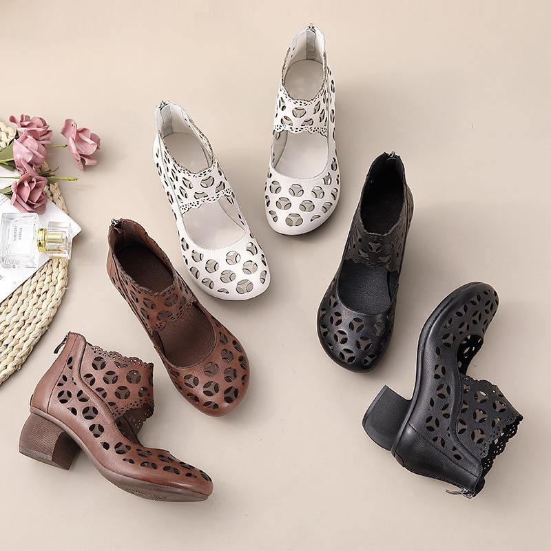 A Vintage Style Heels with Delicate Timeless Details