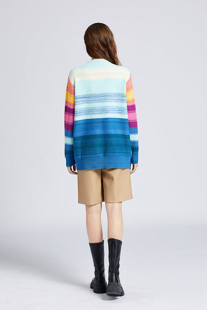 Effortlessly Elegant Sweater with a Timeless Design