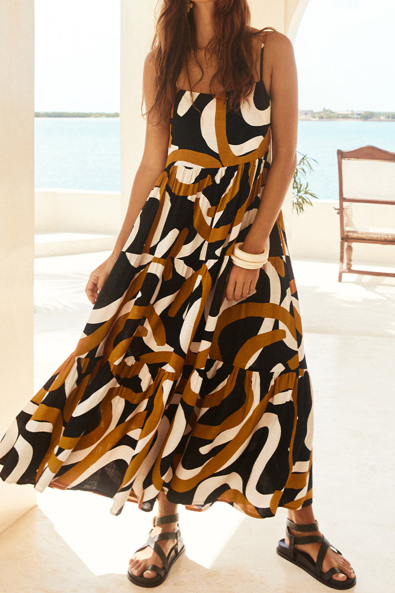 Sophisticated Dress with a Clean Classic Look
