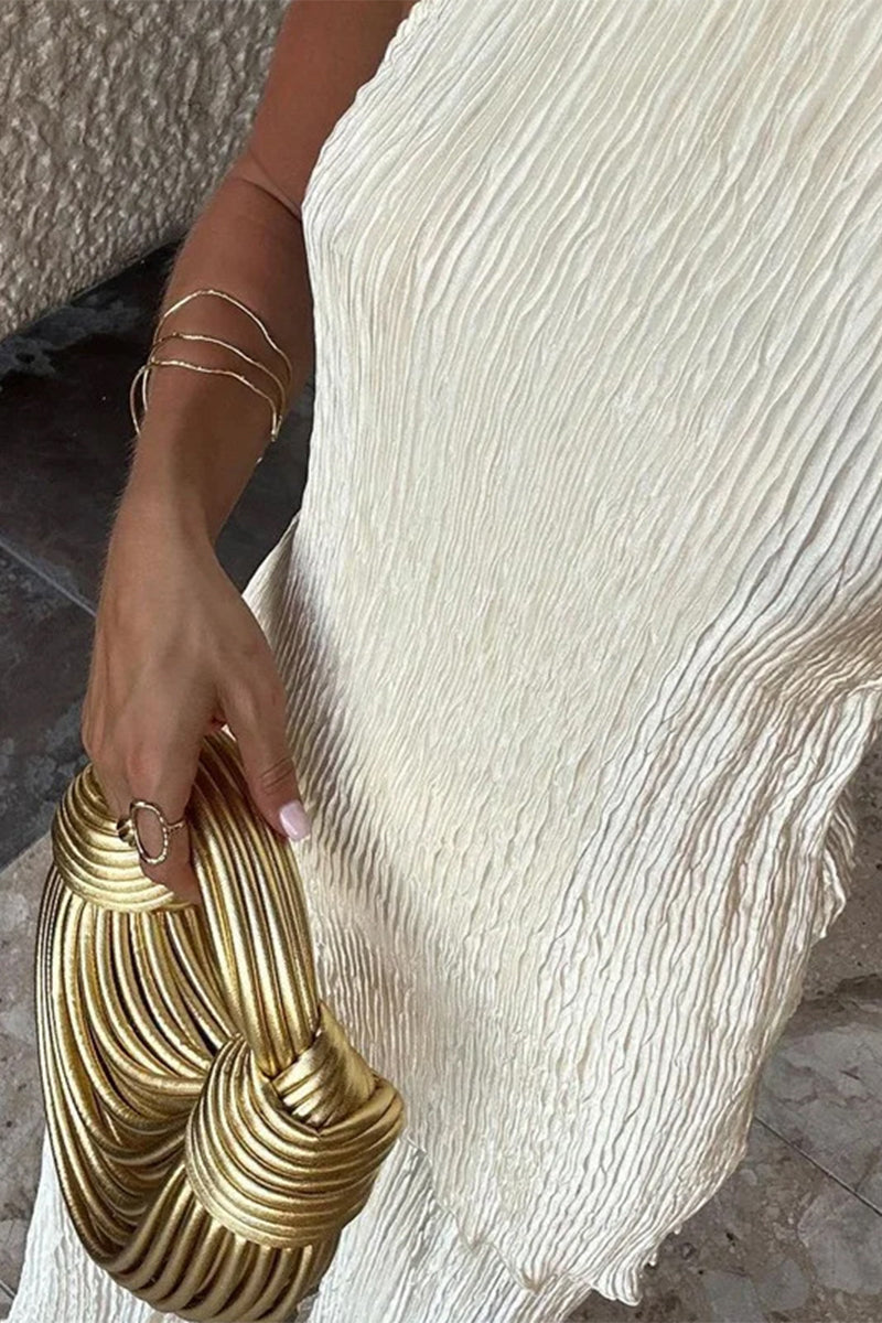 Beautifully Crafted Garment in a Classic Style