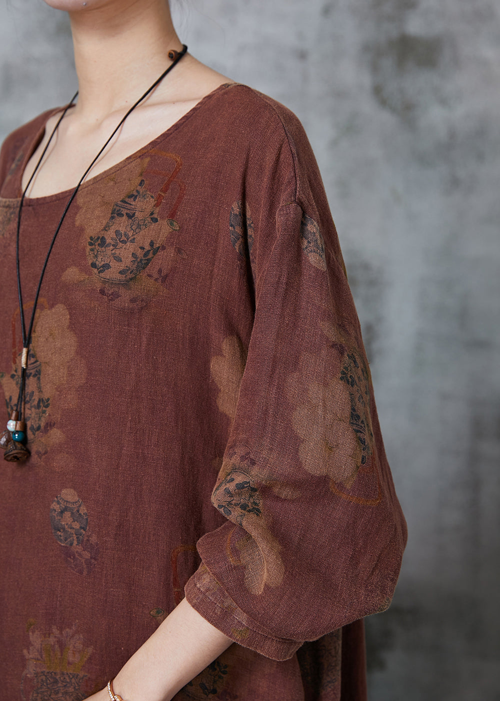 Classic Vintage Dress with a Flattering Fit