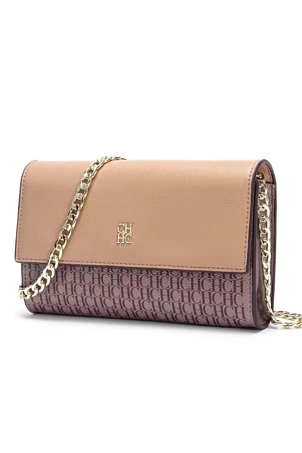 Beautifully Crafted Bag in a Classic Style