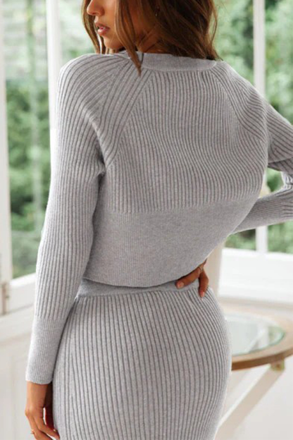 Gracefully Styled Sweater for Any Occasion
