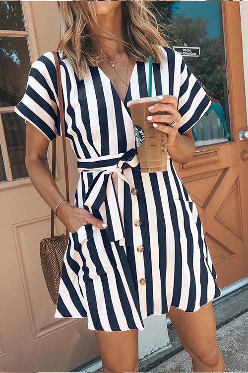 Sophisticated Dress with a Clean Classic Look