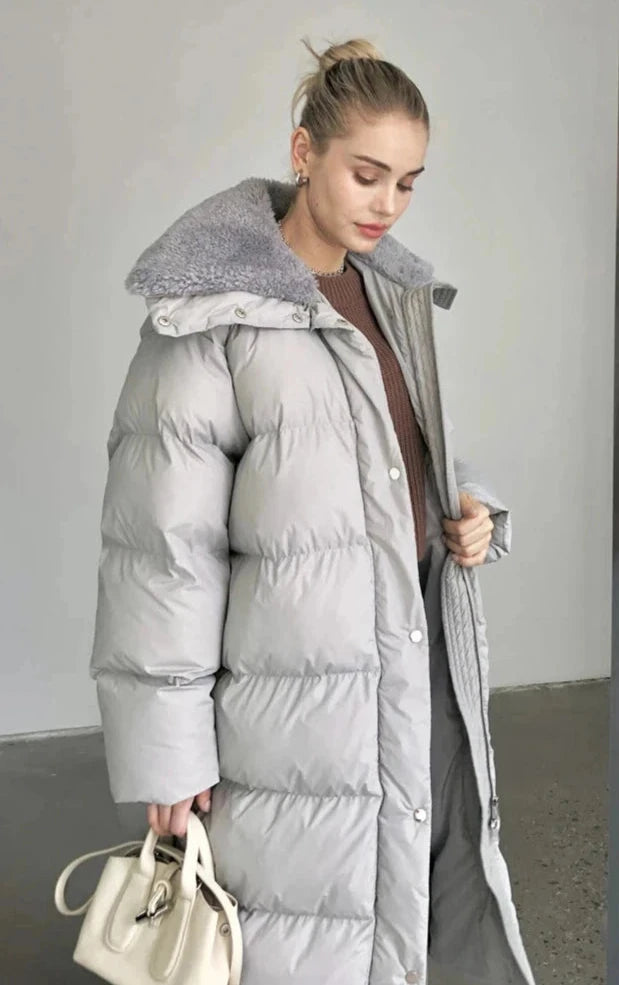 Well Tailored Jacket with a Graceful Silhouette
