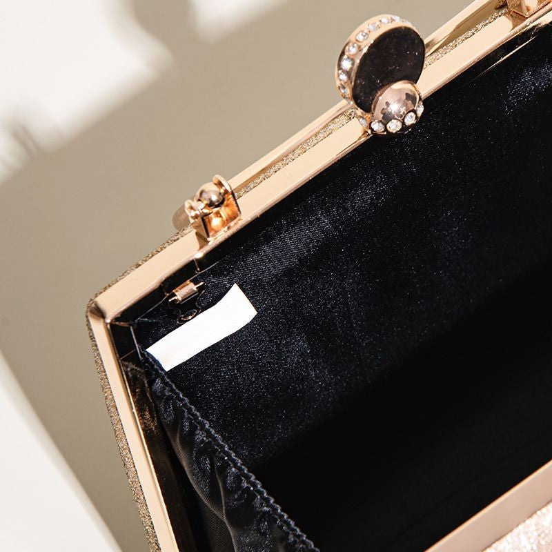 Sophisticated Garment with a Clean Classic Look