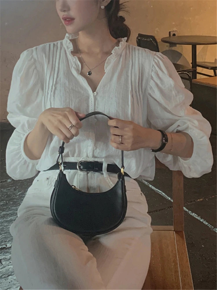 Beautifully Finished Blouse in a Timeless Design
