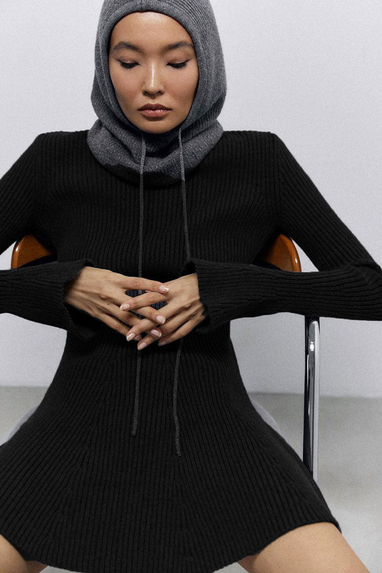 Classic Vintage Sweater with a Flattering Fit