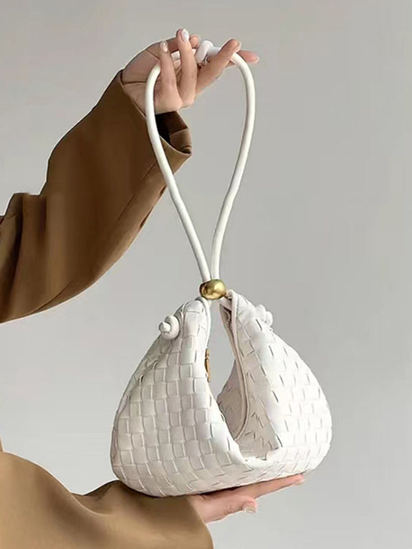 Beautifully Finished Bag in a Timeless Design