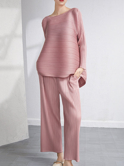 A Vintage Style Pants with Delicate Timeless Details