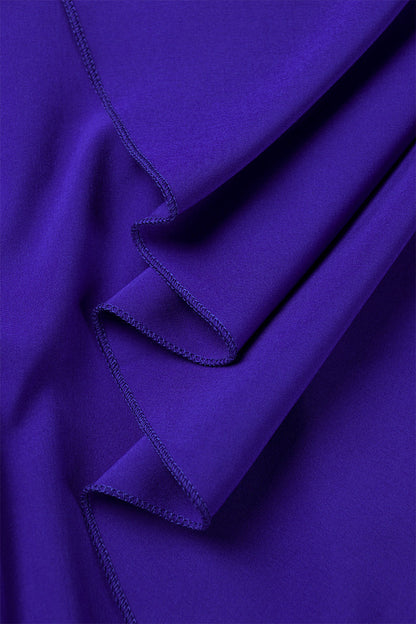 Sophisticated Garment with a Clean Classic Look