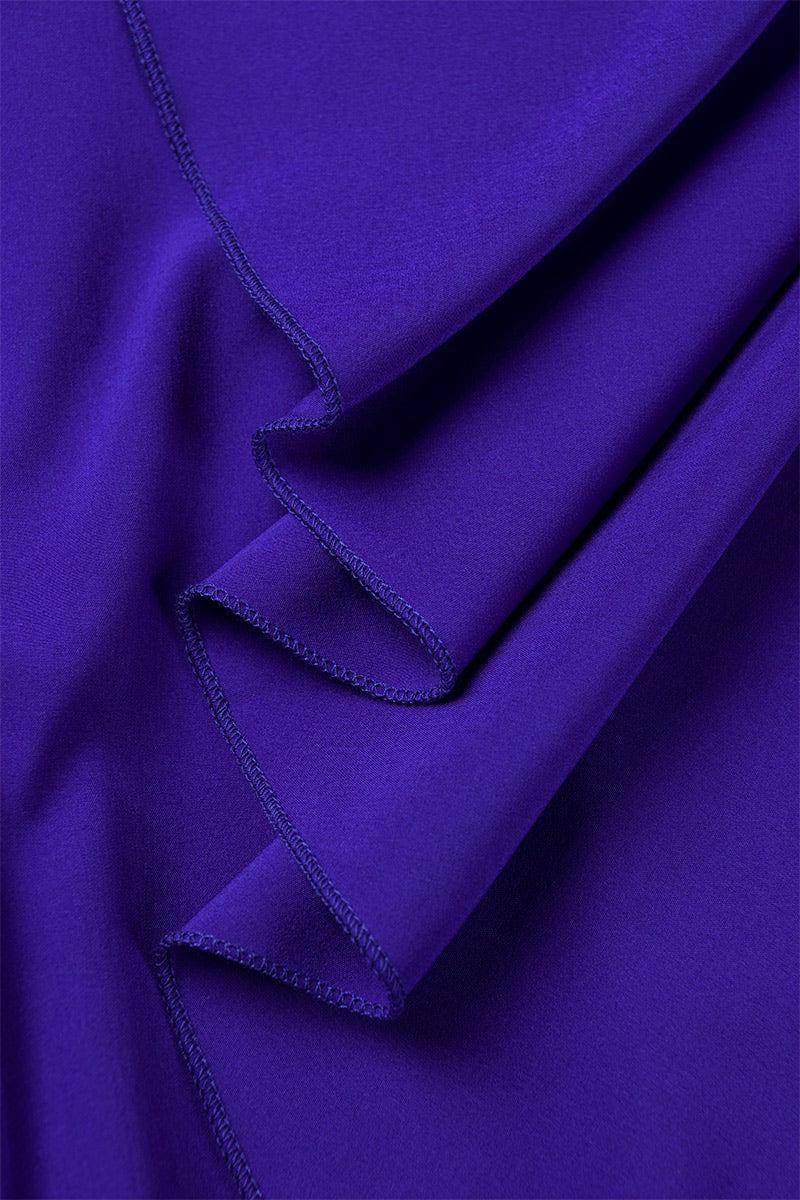 Sophisticated Garment with a Clean Classic Look
