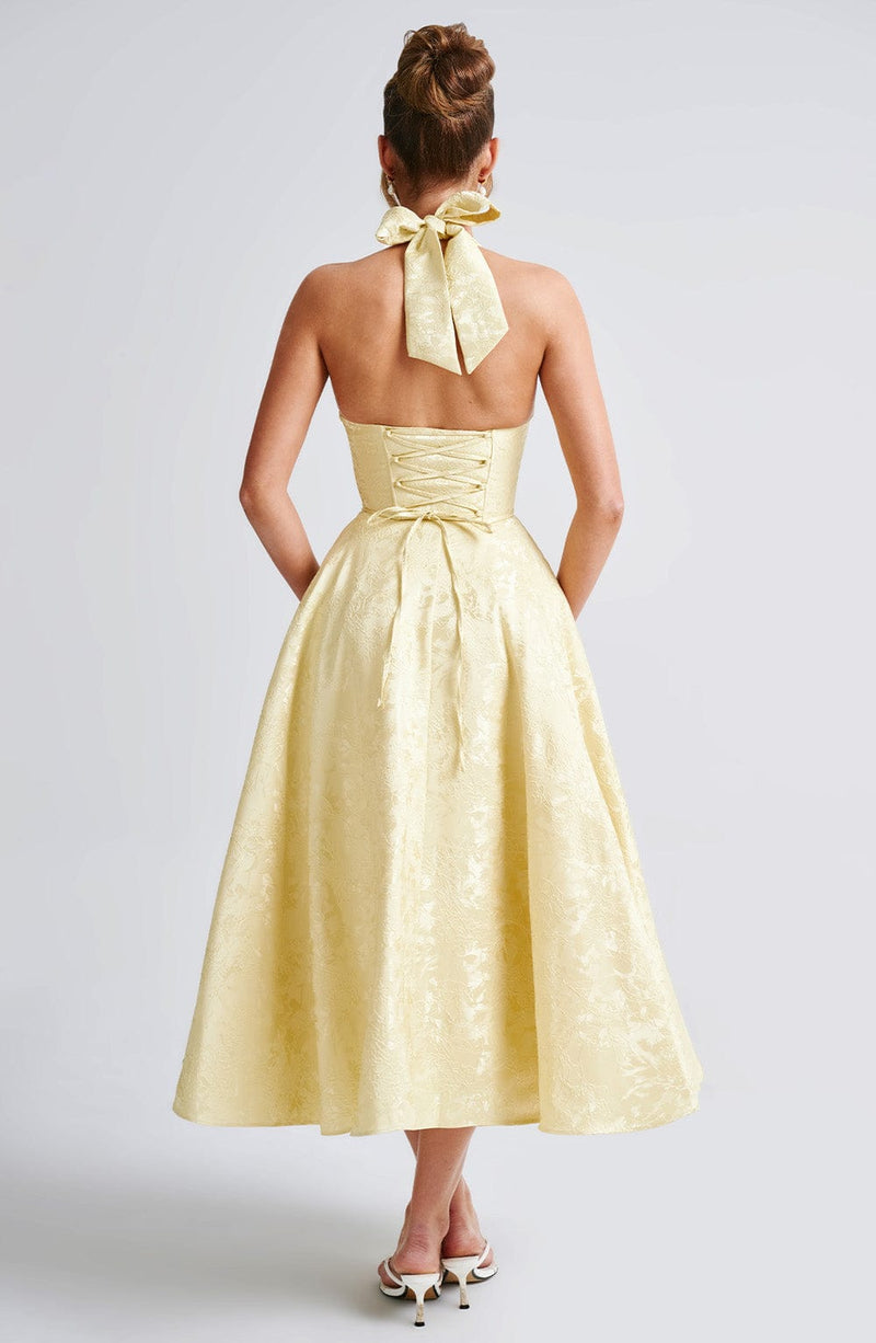 Beautifully Crafted Garment in a Classic Style