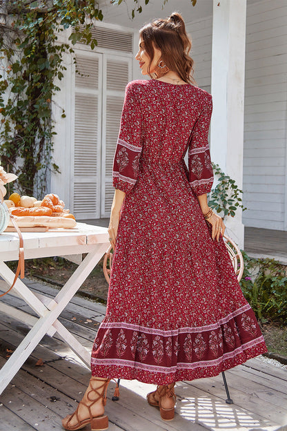 Sophisticated Dress with a Clean Classic Look