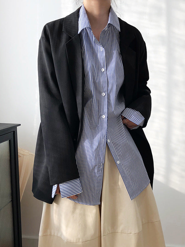 Well Tailored Blouse with a Graceful Silhouette