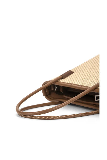 Effortlessly Elegant Bag with a Timeless Design