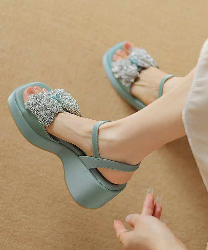 Polished Sandals with an Effortless Classic Look