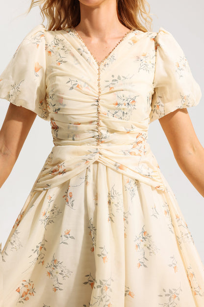 Beautifully Crafted Dress in a Classic Style