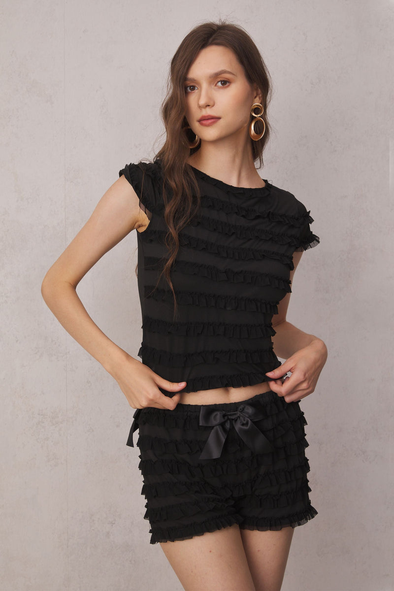 Gracefully Styled Garment for Any Occasion
