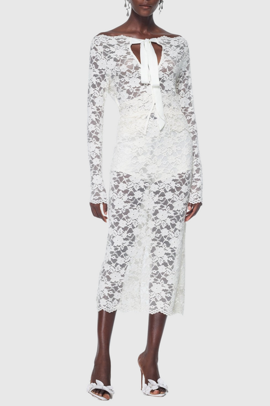 Beautifully Finished Garment in a Timeless Design
