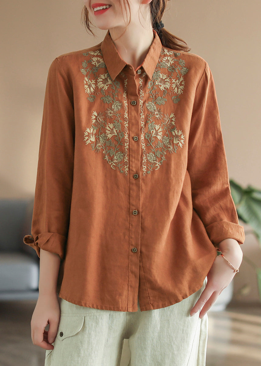 Well Tailored Top with a Graceful Silhouette