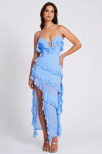 Gracefully Styled Garment for Any Occasion