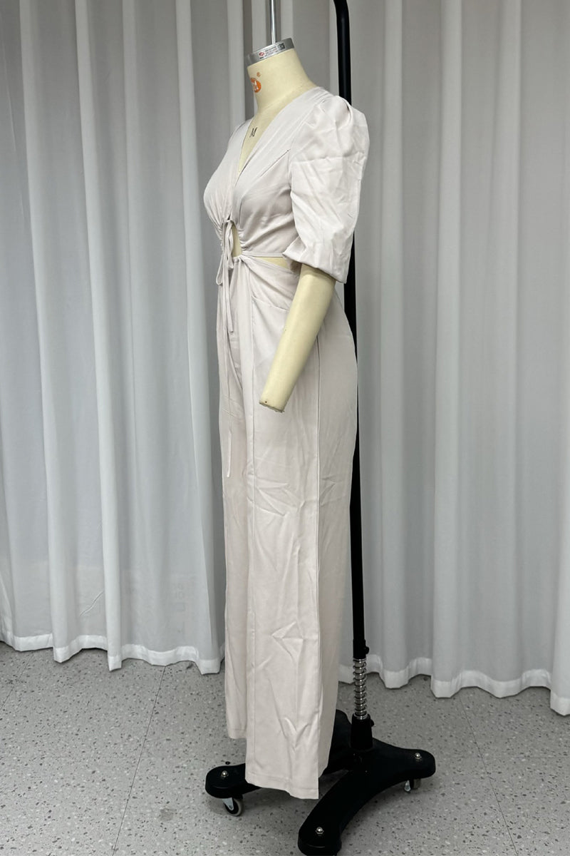 Effortlessly Elegant Garment with a Timeless Design
