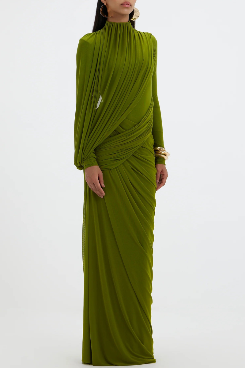 A Vintage Style Dress with Delicate Timeless Details