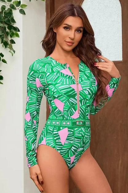 Well Tailored Swimsuit with a Graceful Silhouette