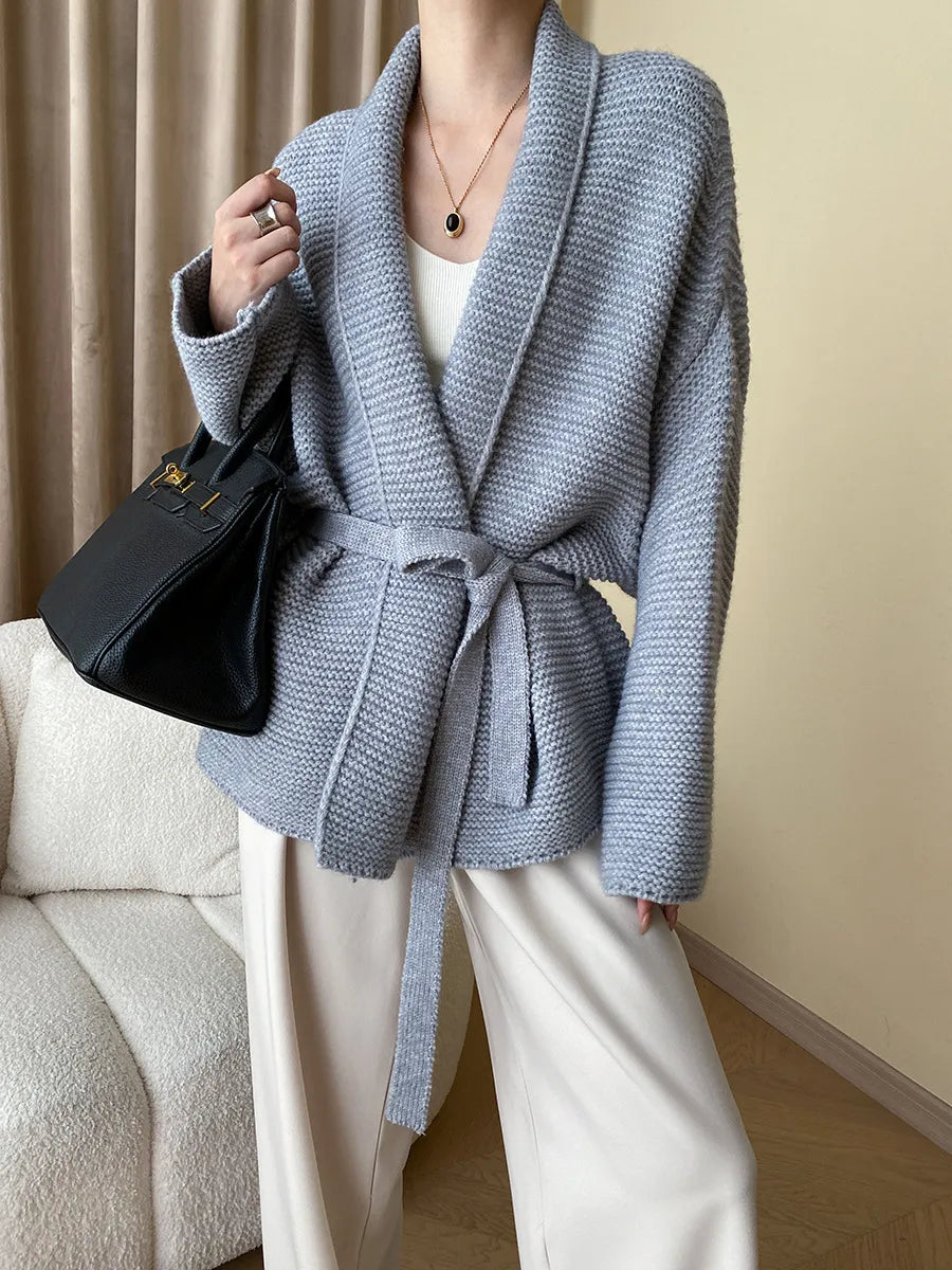 Gracefully Styled Cardigan for Any Occasion