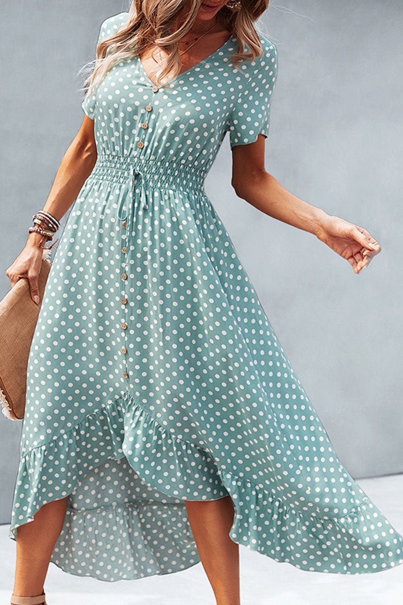 Gracefully Styled Dress for Any Occasion