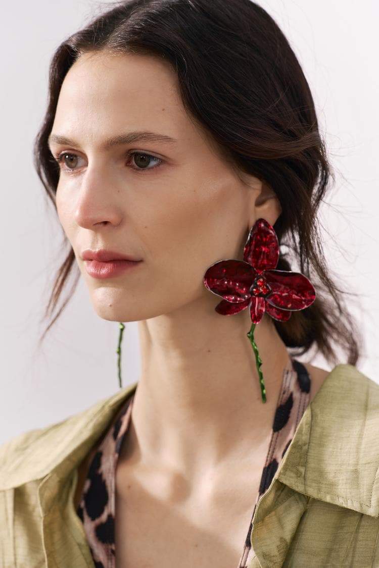 Elegantly Styled Garment for Everyday Wear